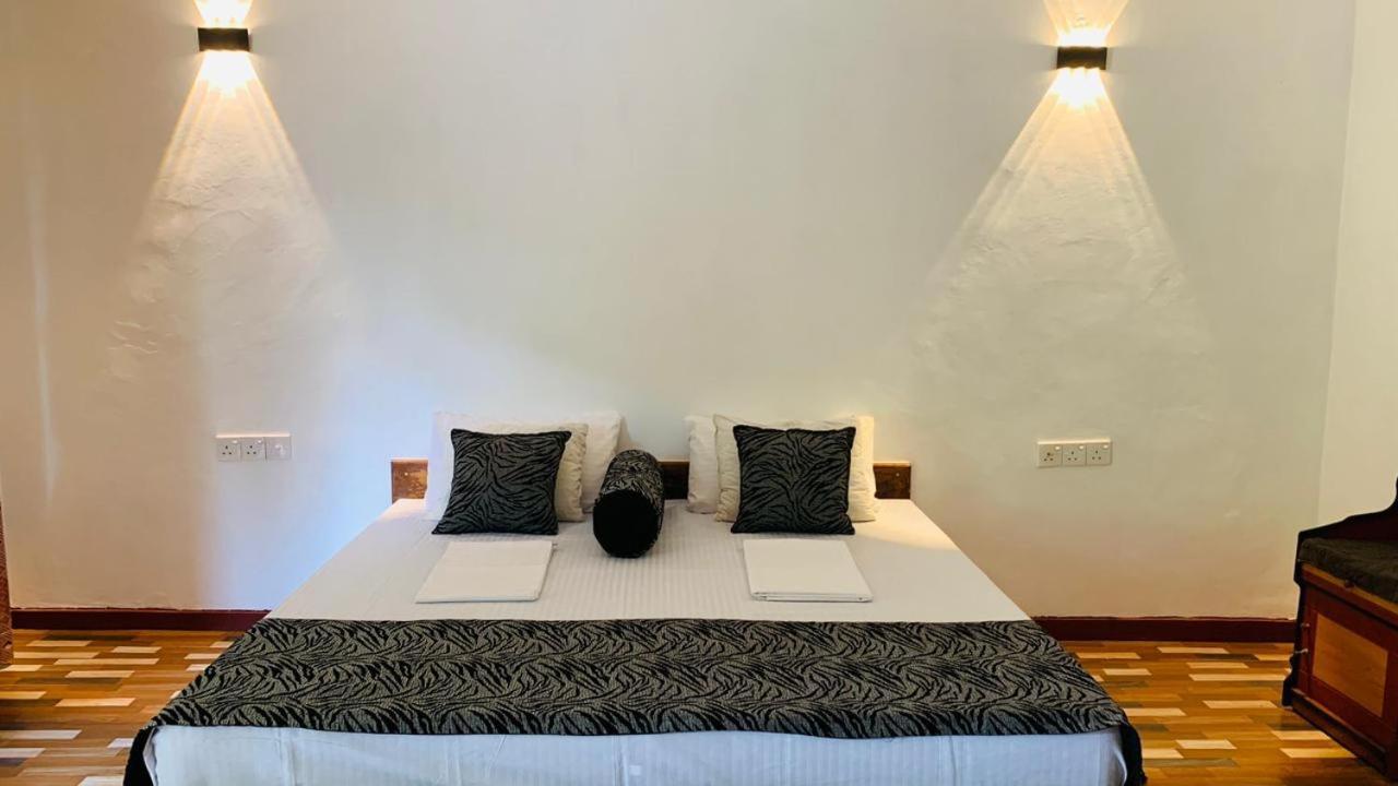 Sigiriya Chena Villa Luaran gambar