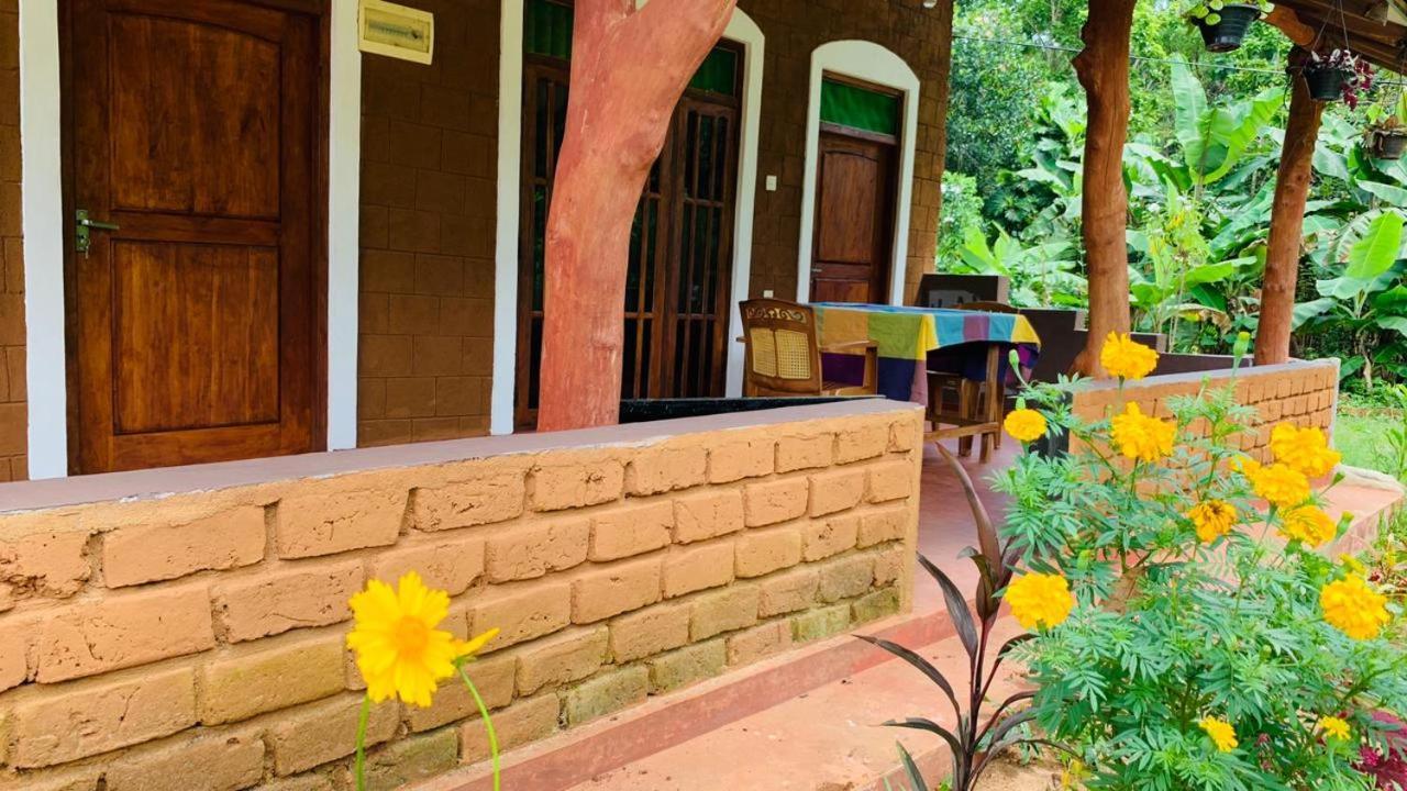 Sigiriya Chena Villa Luaran gambar