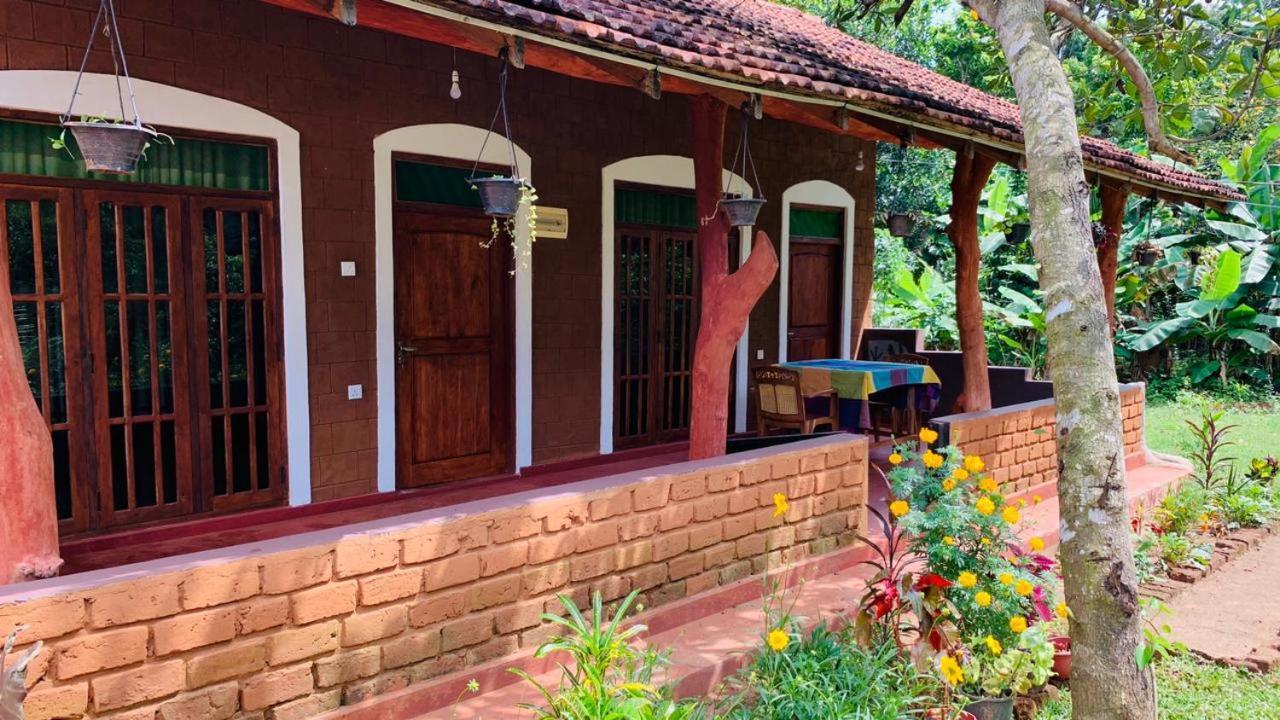 Sigiriya Chena Villa Luaran gambar
