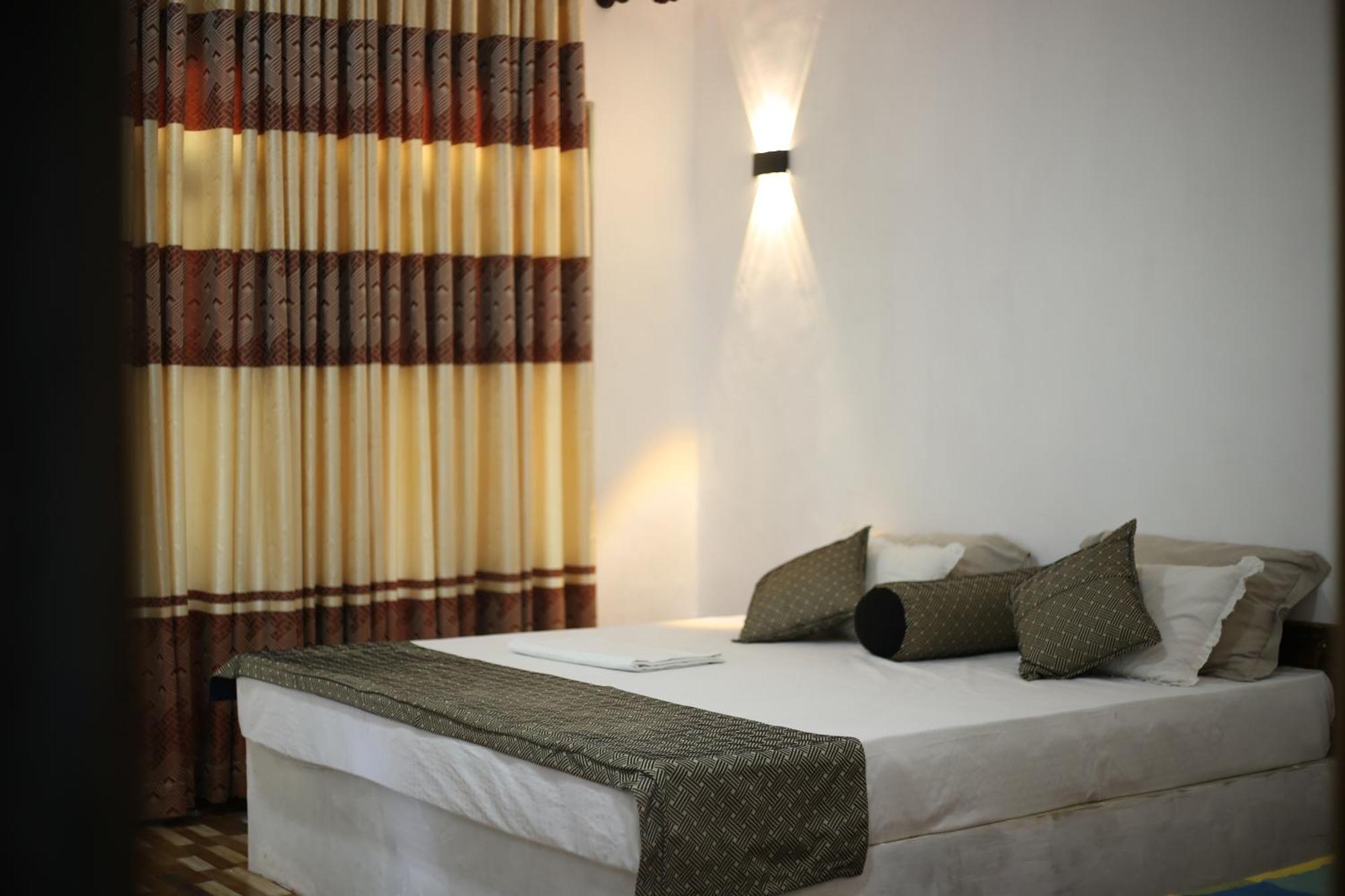 Sigiriya Chena Villa Luaran gambar