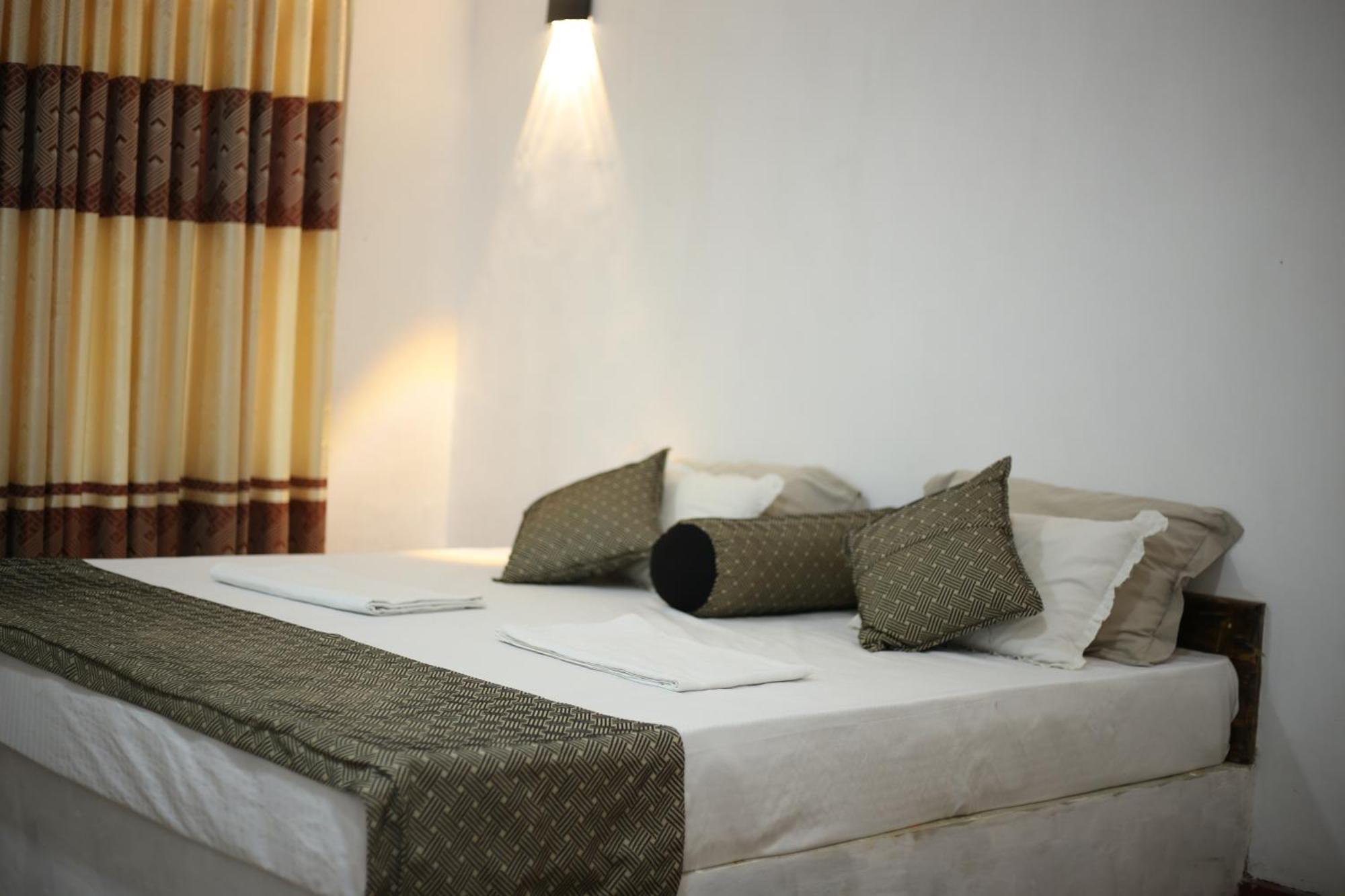 Sigiriya Chena Villa Luaran gambar
