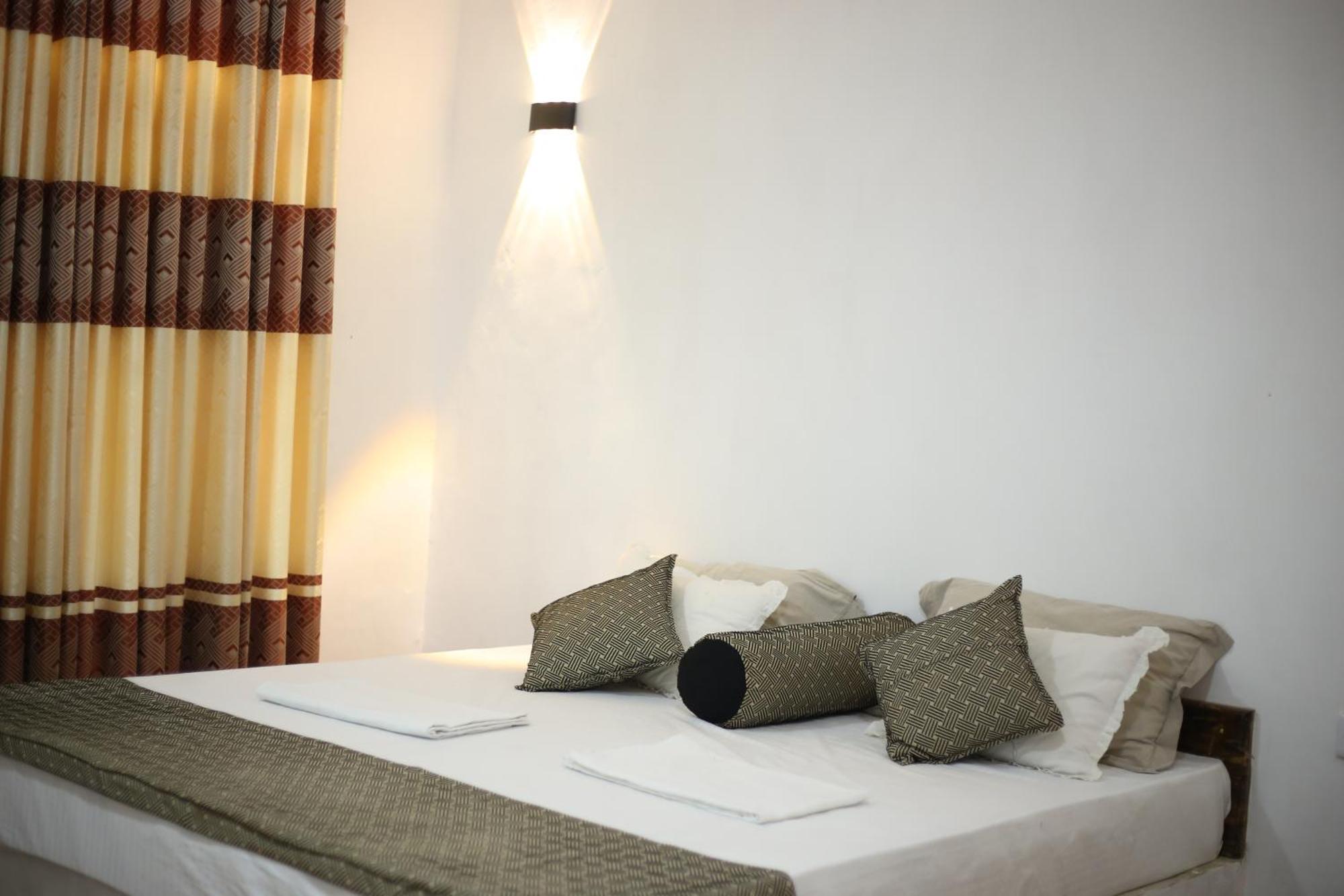 Sigiriya Chena Villa Luaran gambar