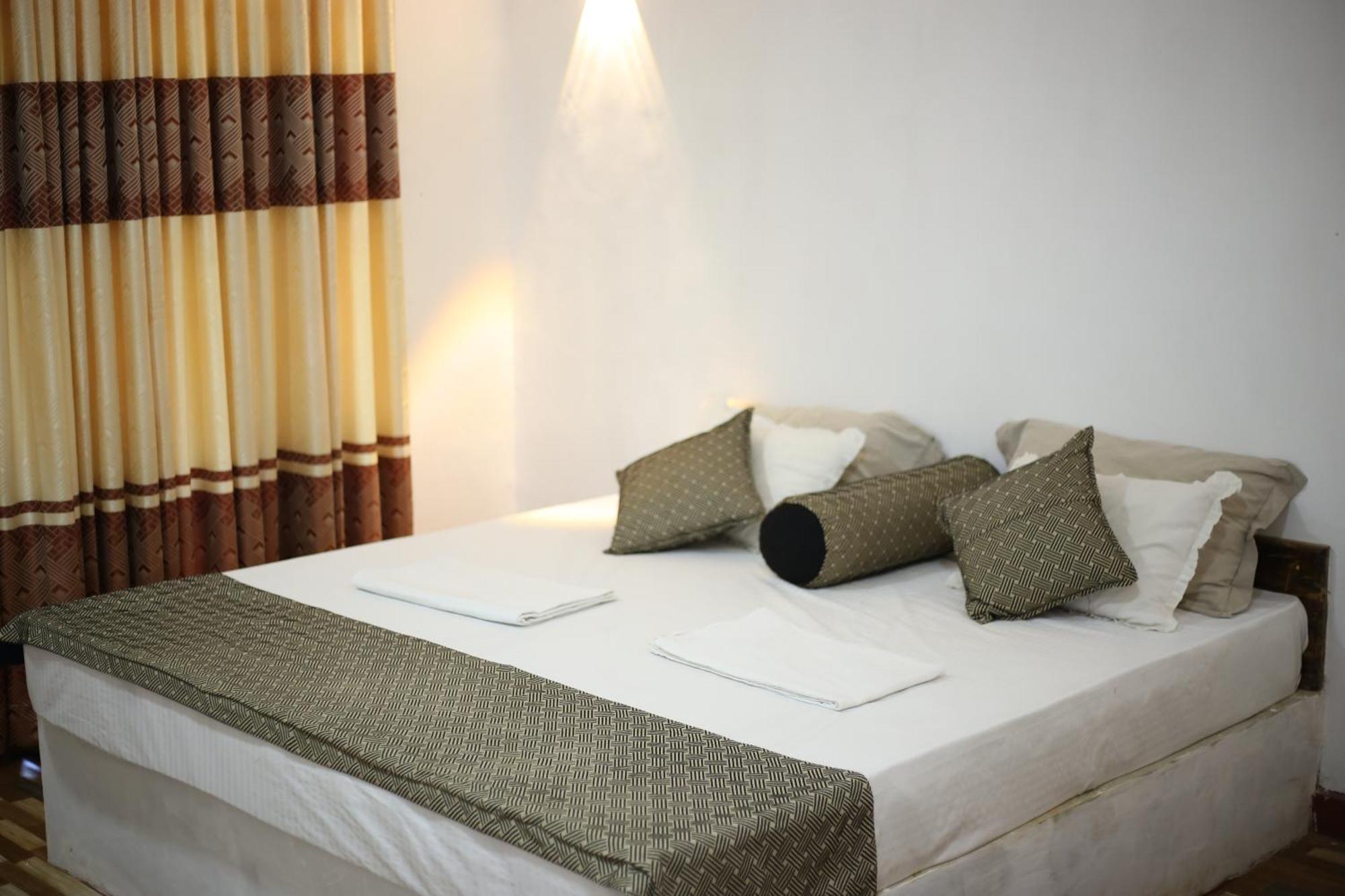 Sigiriya Chena Villa Luaran gambar